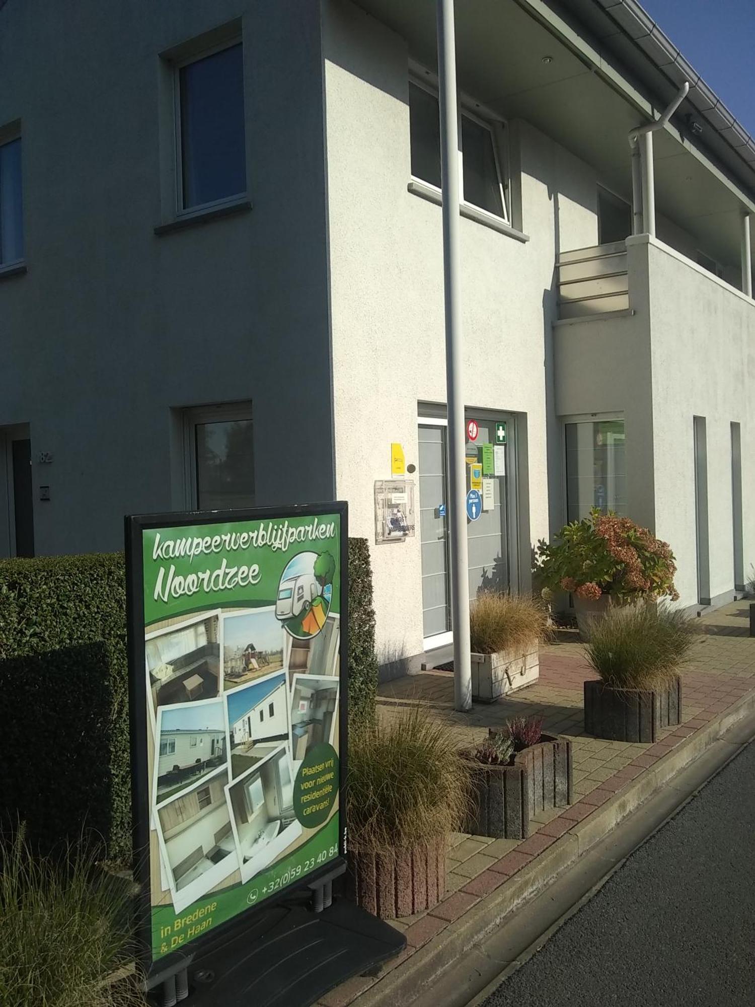 Noordzee 1 Hotel De Haan Ngoại thất bức ảnh